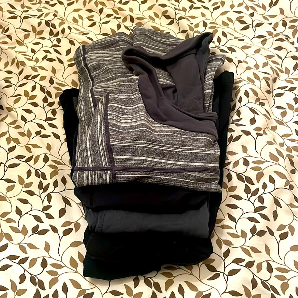 Grab Bag 2 - Lululemon Tanks size 6